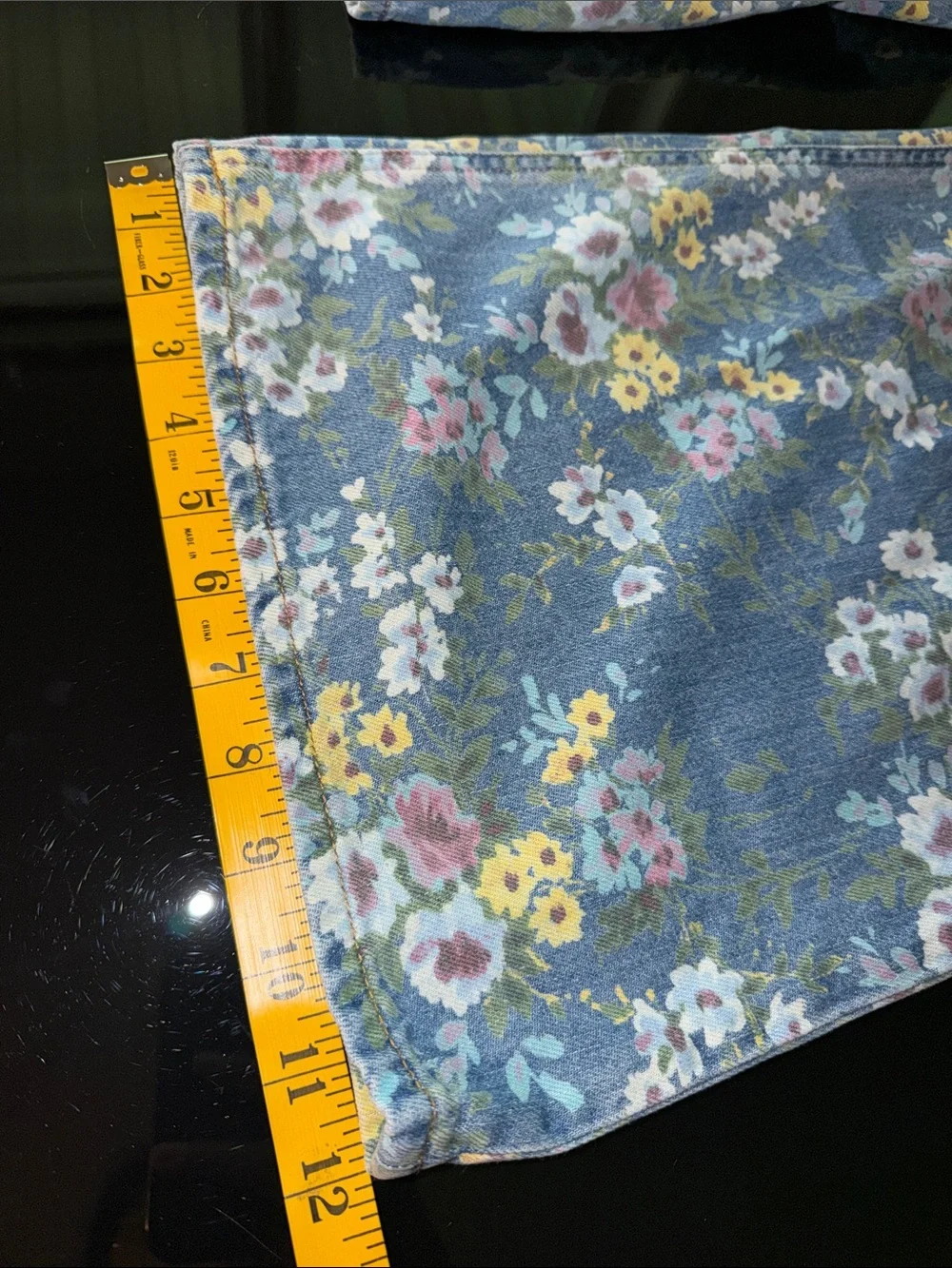 GAP Floral Wide-Leg Jeans in Light Blue